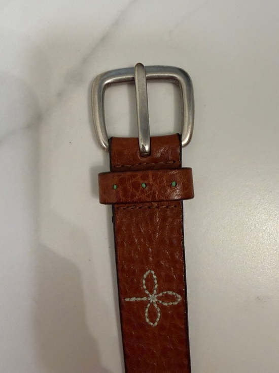 Old Navy Accessories - Brown Leather Belt with Embroidered Detail and Brass Buckle